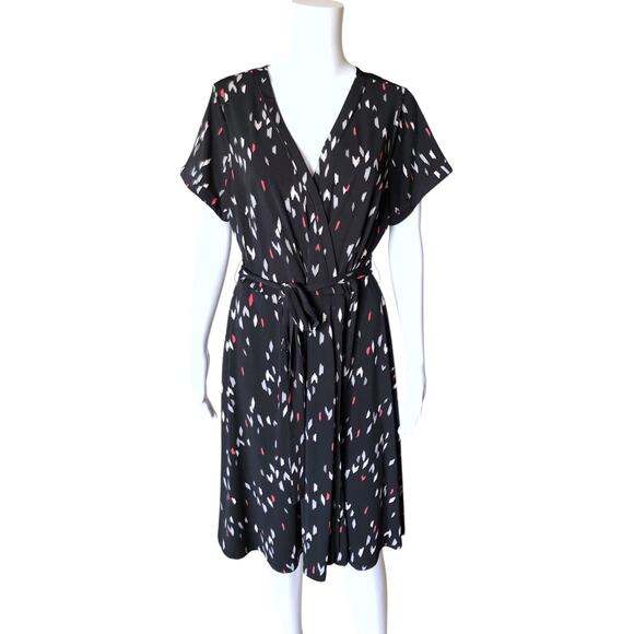 TORRID Womens Plus Size 1 1X Short Sleeve Faux Wrap Surplice Belted V Neck Dress - Picture 5 of 9